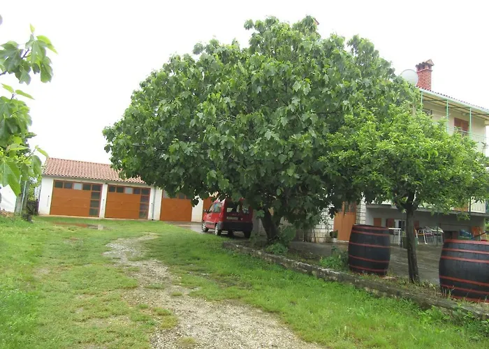 Gardens 2 *