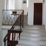 Gardens 2 * רוביני